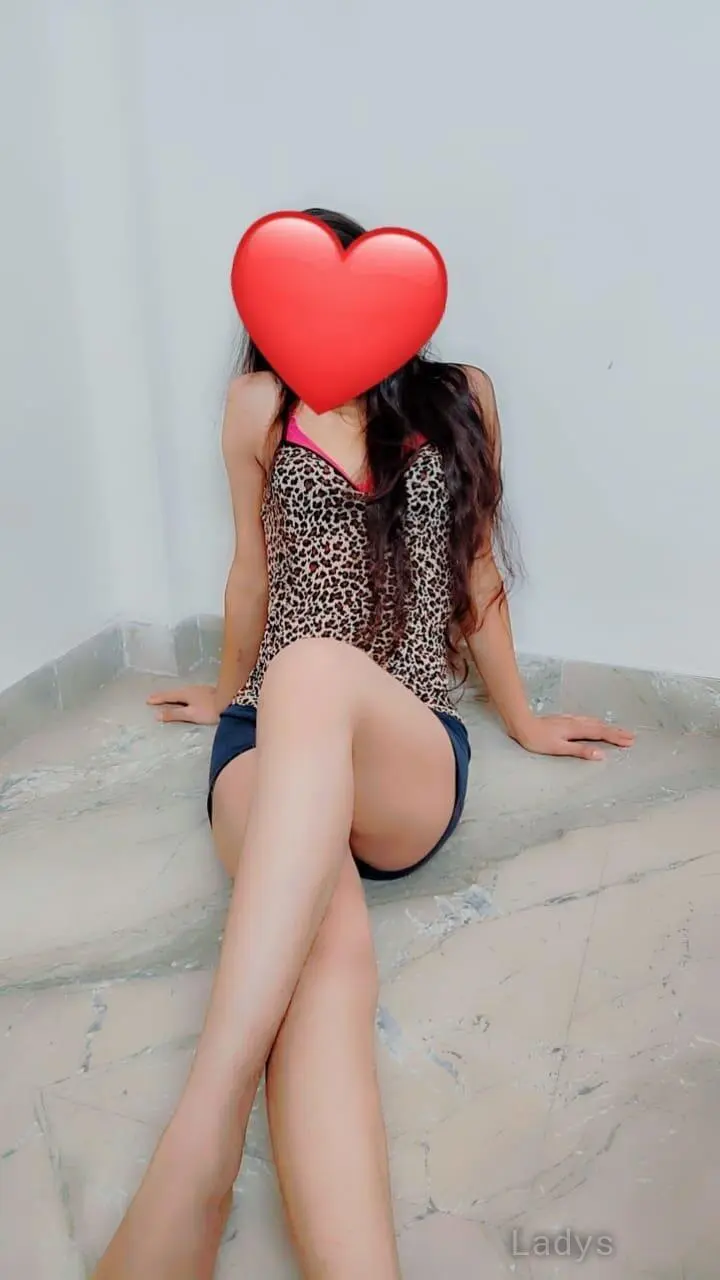 Jhanvi, 22 years latina escorts girl, height 167 sm, Weight kg, listcrawler Delhi