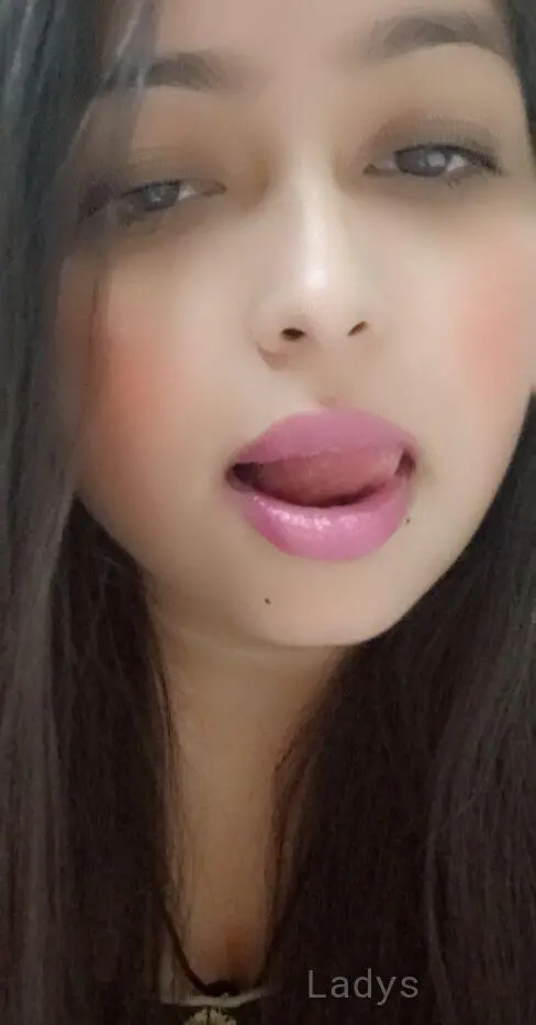 Anamika, 22 years latina escorts girl, height 154 sm, Weight kg, listcrawler Doha
