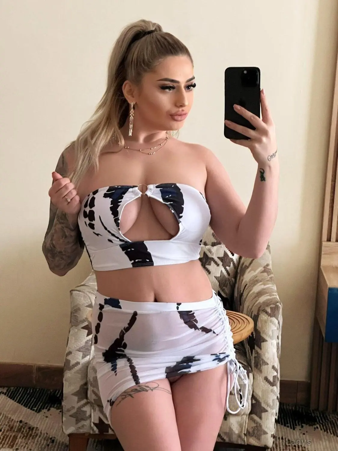 Andra, 25 years latina escorts girl, height 170 sm, Weight  kg, listcrawler Doha