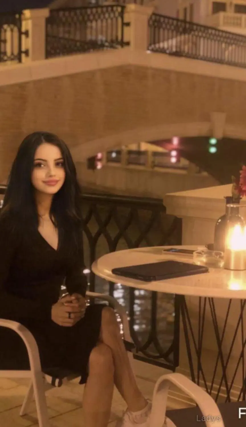 Diva, 20 years latina escorts girl, height 164 sm, Weight  kg, listcrawler Doha