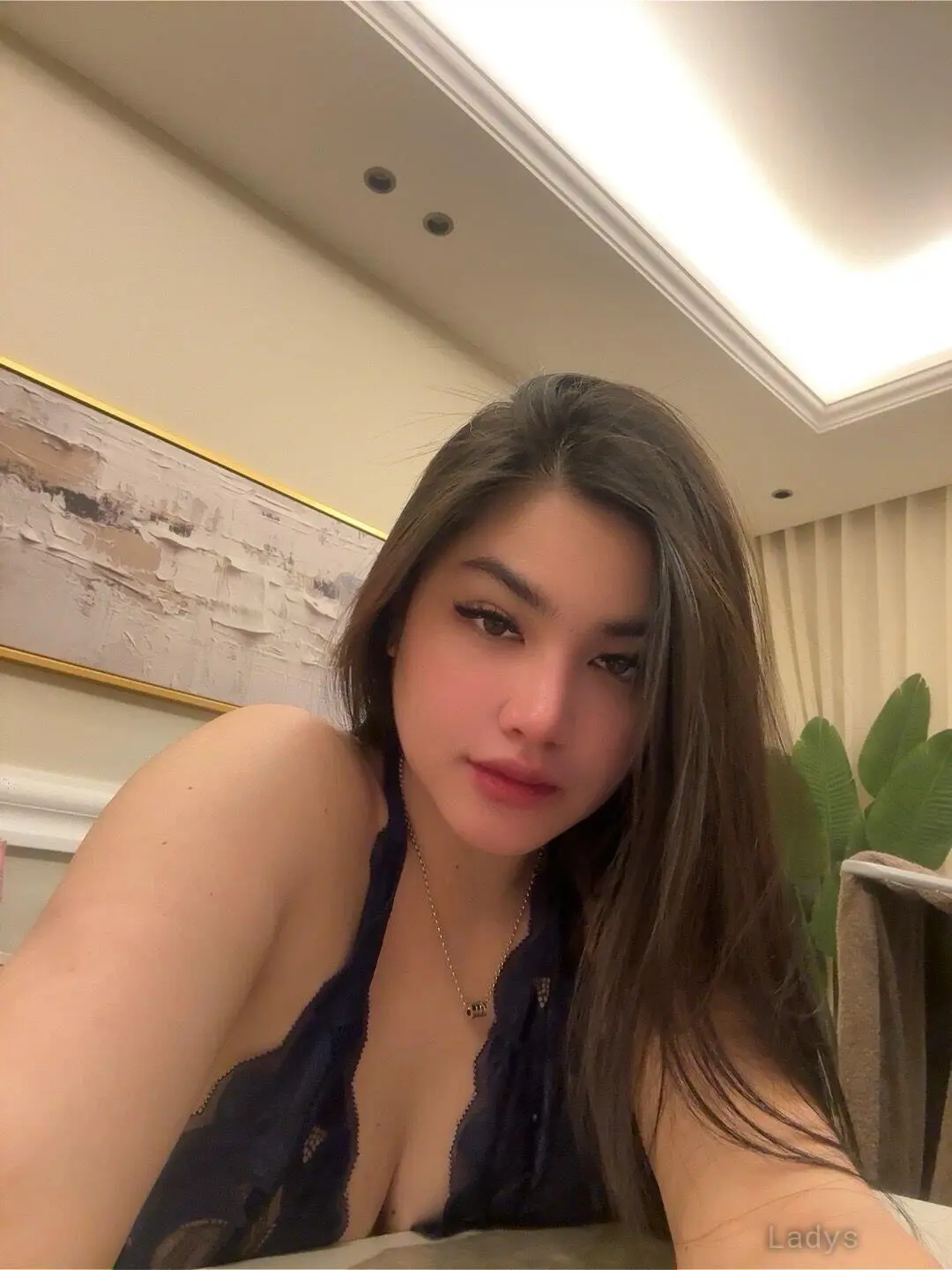 Mlinh, 21 years latina escorts girl, height 168 sm, Weight kg, listcrawler Doha