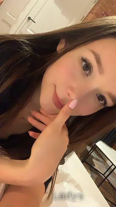 Alice, 26 years latina escorts girl, height 165 sm, Weight 48 kg, listcrawler Düsseldorf