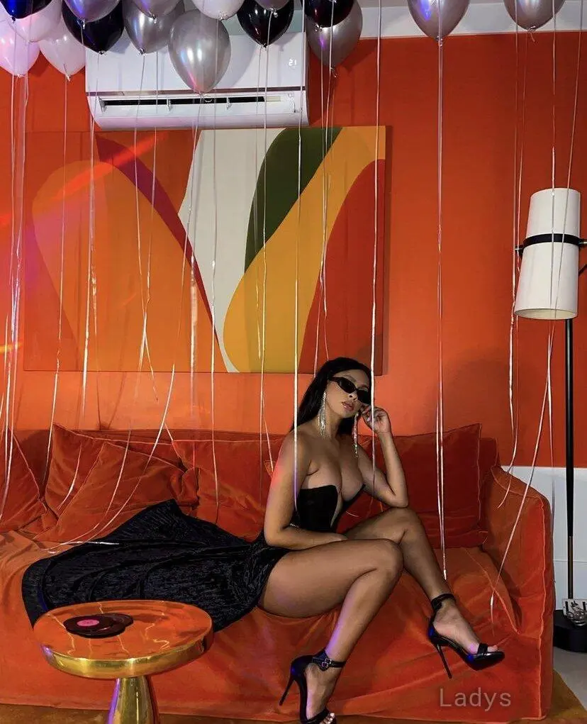 Abby, 24 years latina escorts girl, height 168 sm, Weight  kg, listcrawler Dubai