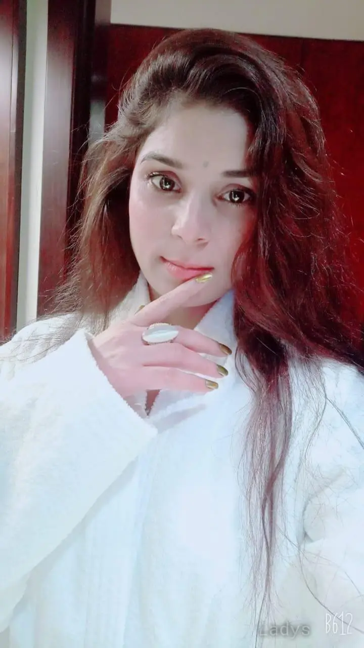Anandi Indian Girl, 23 years latina escorts girl, height 167 sm, Weight kg, listcrawler Dubai