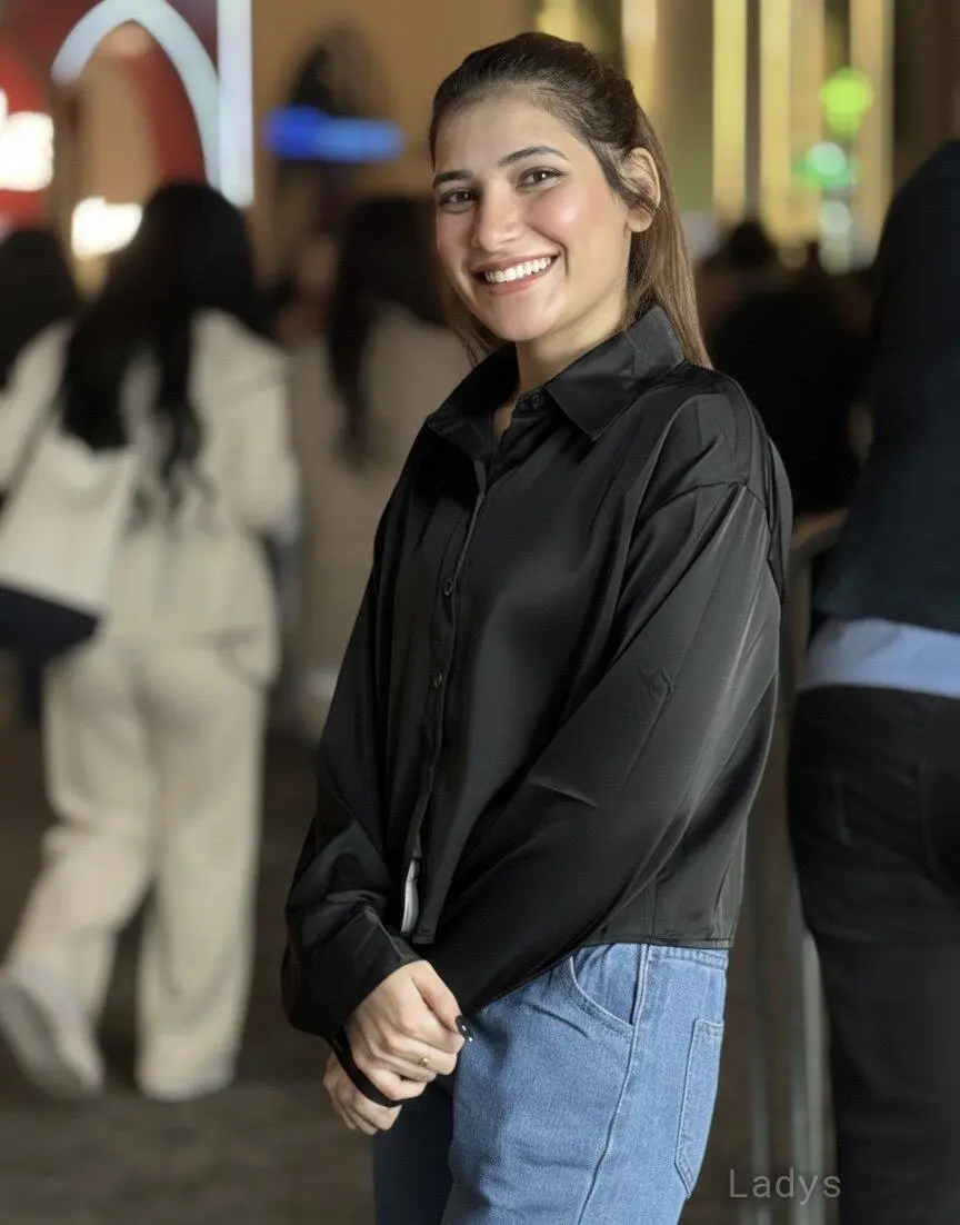 Arohi, 21 years latina escorts girl, height 172 sm, Weight kg, listcrawler Dubai