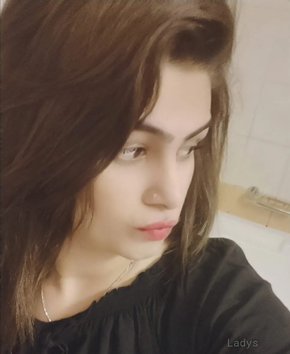 Javeria Indian Girl, 23 years latina escorts girl, height 166 sm, Weight kg, listcrawler Dubai