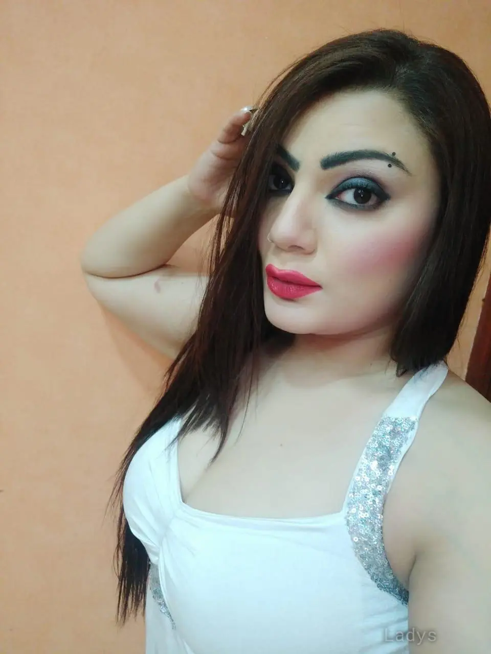 Lua, 23 years latina escorts girl, height 168 sm, Weight  kg, listcrawler Dubai