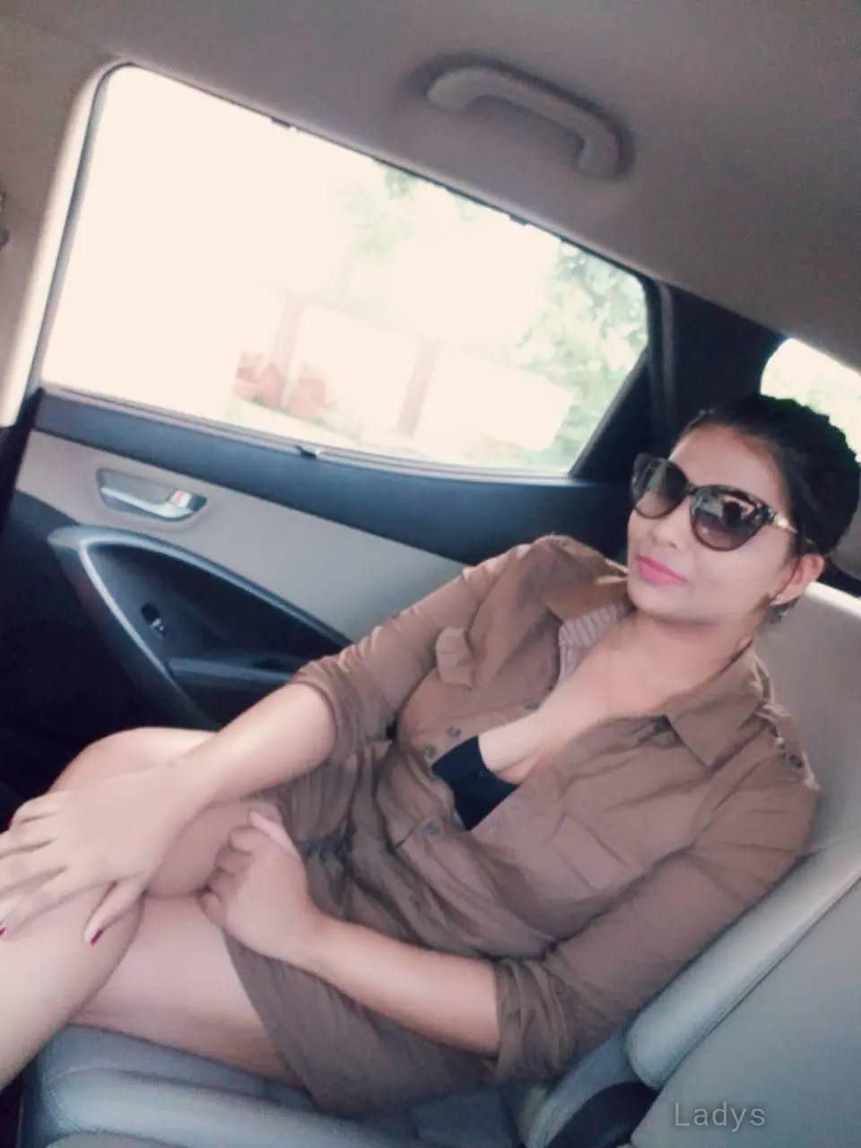Radhika Indian Girl, 23 years latina escorts girl, height 167 sm, Weight  kg, listcrawler Dubai