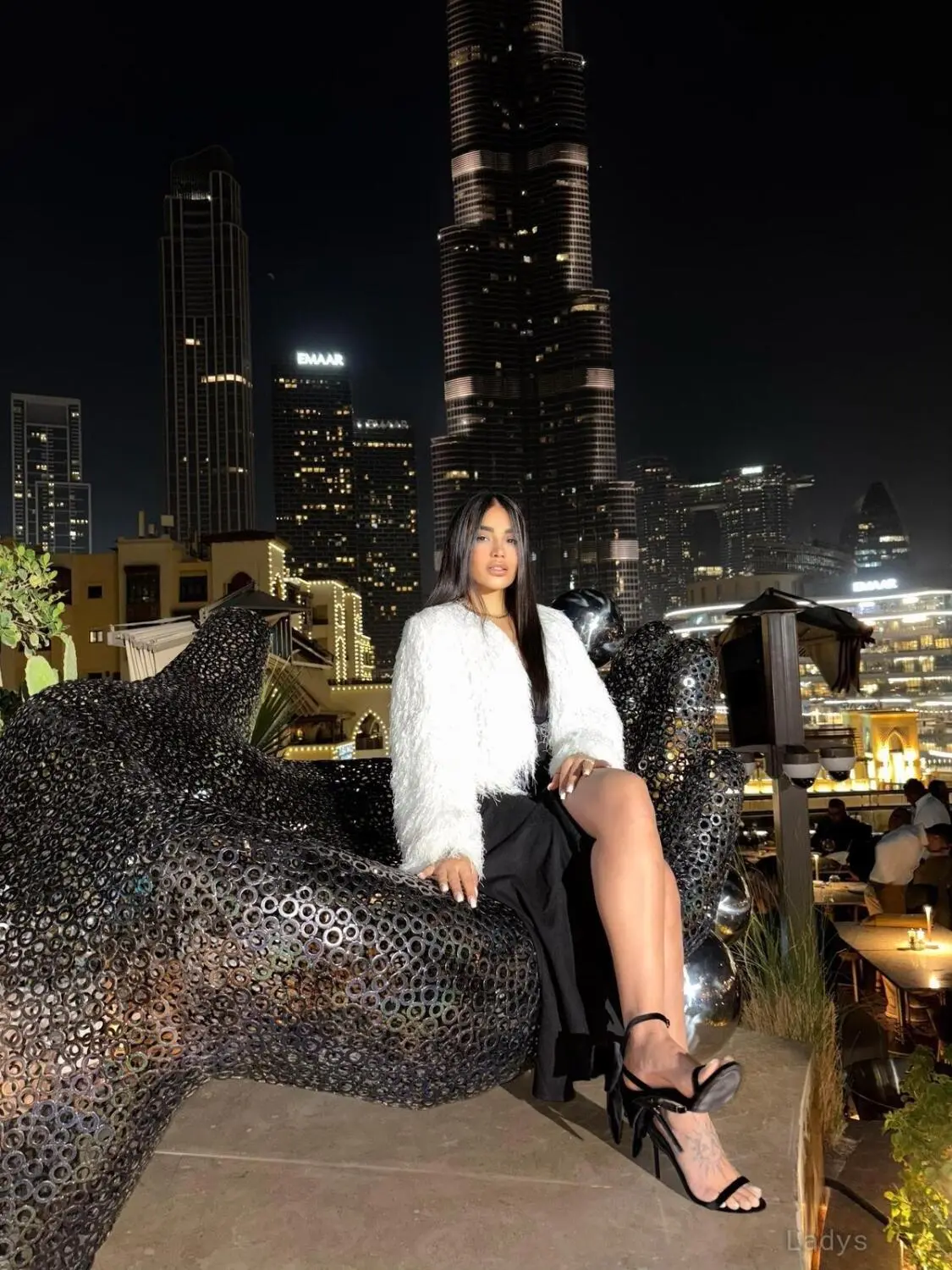 Sara, 27 years latina escorts girl, height 172 sm, Weight kg, listcrawler Dubai