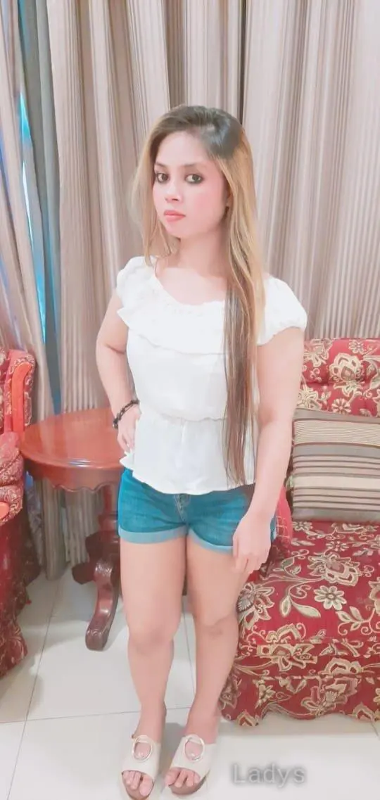 Simran, 20 years latina escorts girl, height 166 sm, Weight kg, listcrawler Dubai