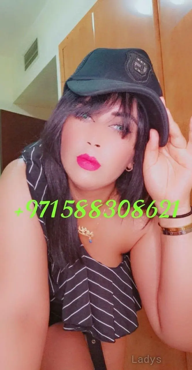 Violetta, 23 years latina escorts girl, height 165 sm, Weight  kg, listcrawler Dubai