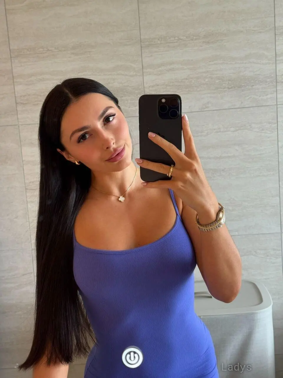 Caryne, 28 years latina escorts girl, height 173 sm, Weight kg, listcrawler Dubrovnik