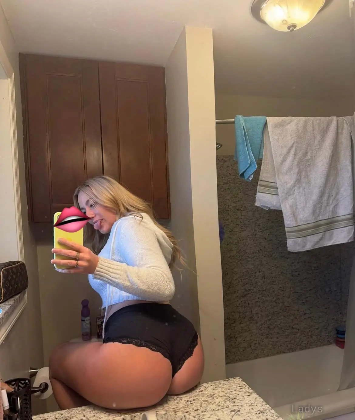 I'm Lucy sexy girl in town, 27 years latina escorts girl, height 131 sm, Weight 50 kg, listcrawler Fargo