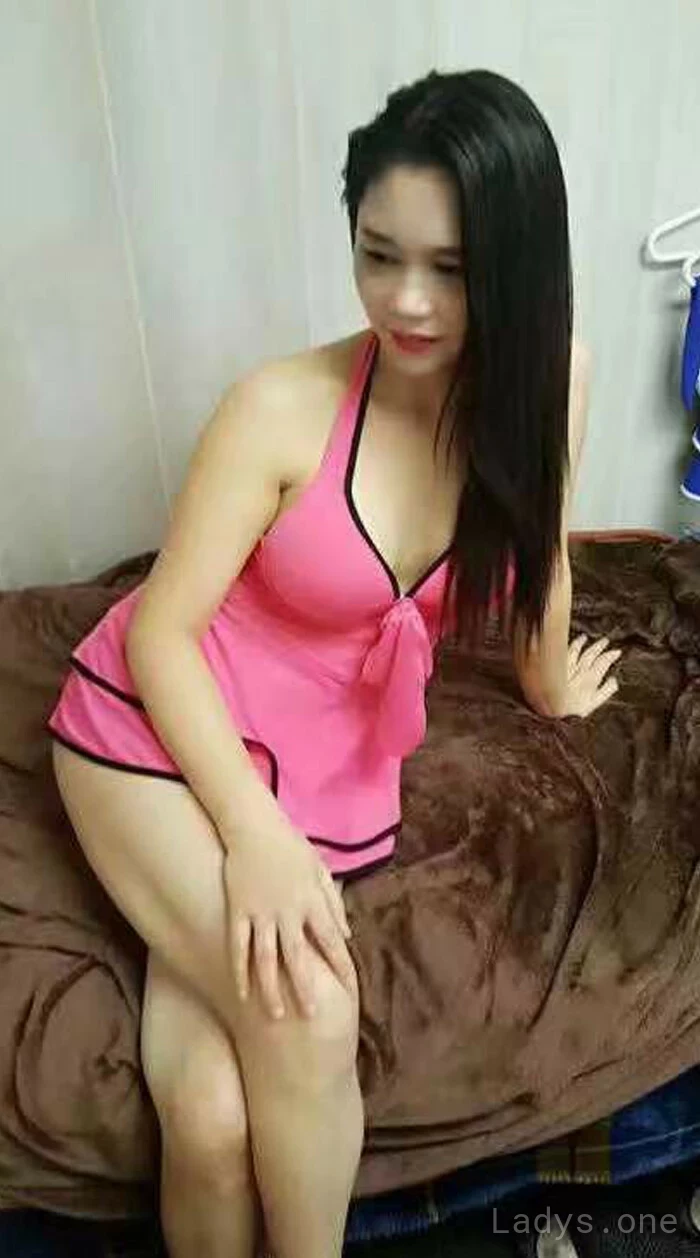 Blue Spa New Girl Today FS Body to Body, 53 years latina escorts girl, height 165 sm, Weight 55 kg, listcrawler Fort Lauderdale