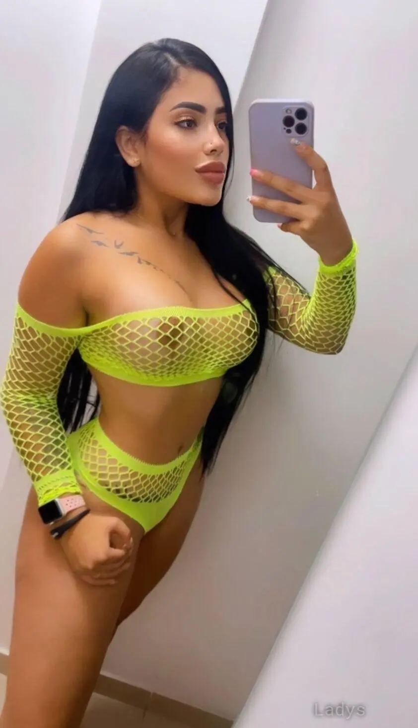 Zuni, 24 years latina escorts girl, height 169 sm, Weight kg, listcrawler Frankfurt