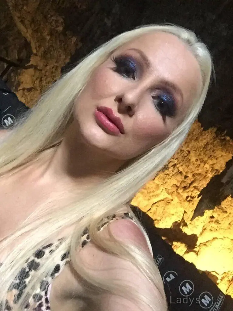 Madison, 27 years latina escorts girl, height 173 sm, Weight kg, listcrawler Geneve