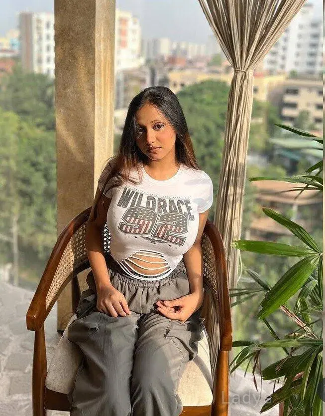 Roshni, 23 years latina escorts girl, height 154 sm, Weight kg, listcrawler Goa