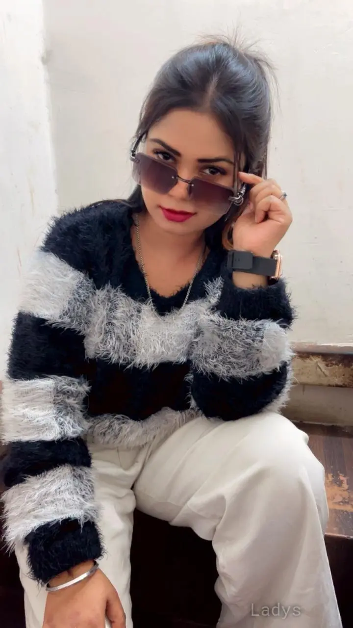 Ruhi, 22 years latina escorts girl, height 153 sm, Weight kg, listcrawler Goa