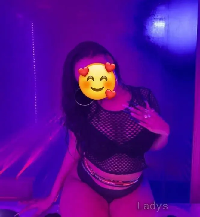 Tara, 24 years latina escorts girl, height 155 sm, Weight kg, listcrawler Goa