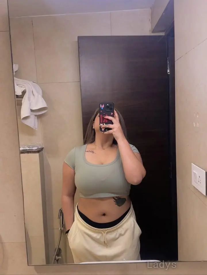 Priya, 21 years latina escorts girl, height 165 sm, Weight  kg, listcrawler Guntur