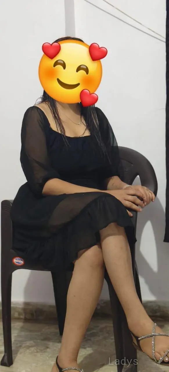 Anamika, 22 years latina escorts girl, height 168 sm, Weight  kg, listcrawler Gurgaon