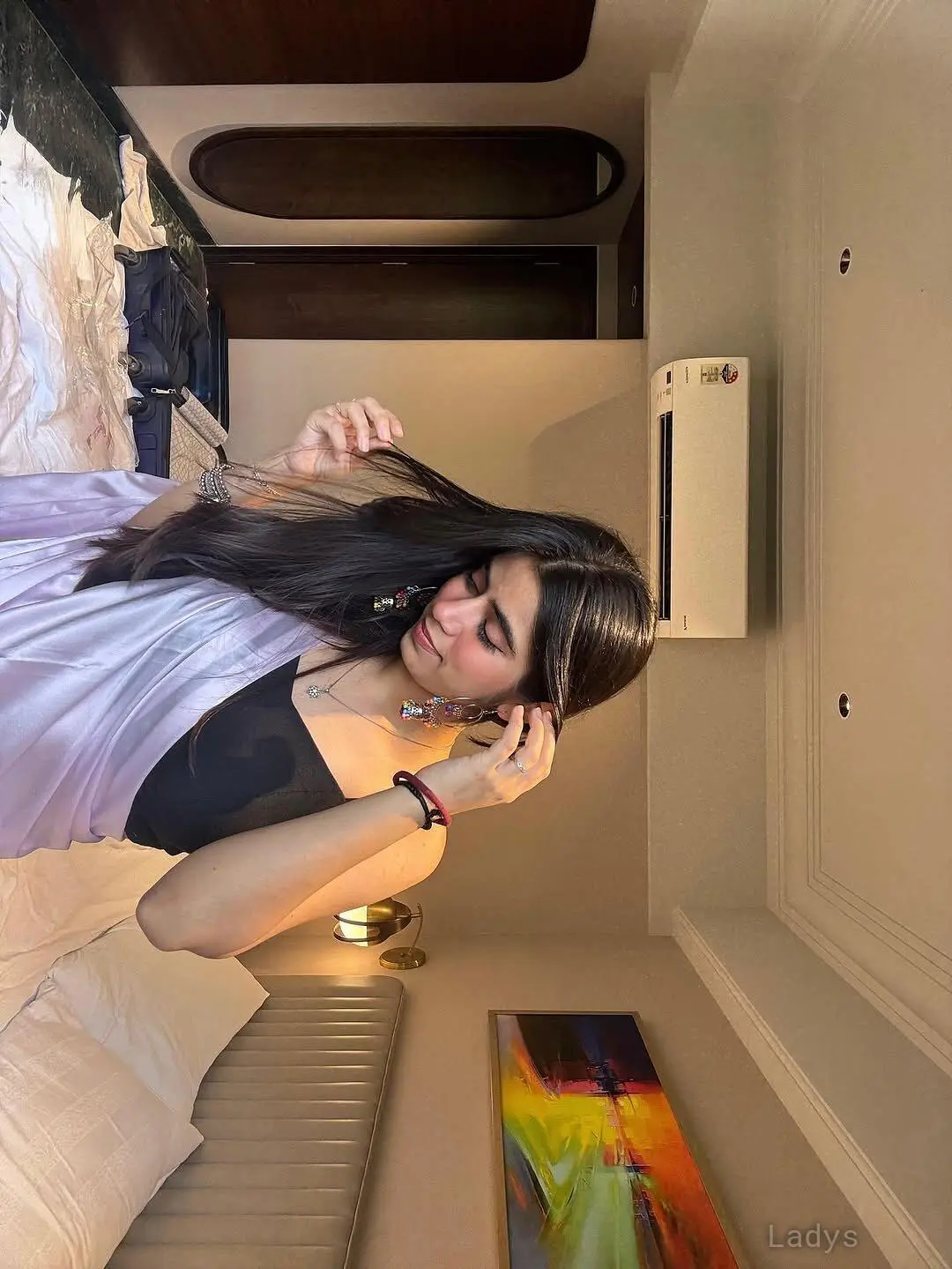 Kriti, 23 years latina escorts girl, height 153 sm, Weight kg, listcrawler Guwahati