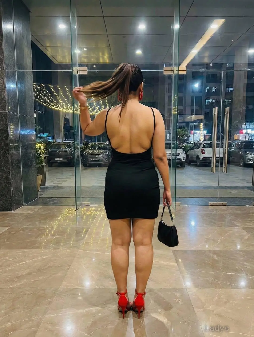 Naina, 21 years latina escorts girl, height 154 sm, Weight  kg, listcrawler Guwahati