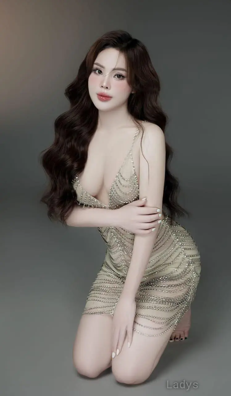 Daria, 25 years latina escorts girl, height 162 sm, Weight kg, listcrawler Hanoi