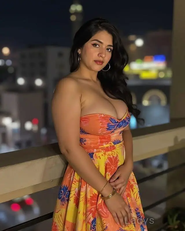 Mini, 23 years latina escorts girl, height 154 sm, Weight  kg, listcrawler Helsinki