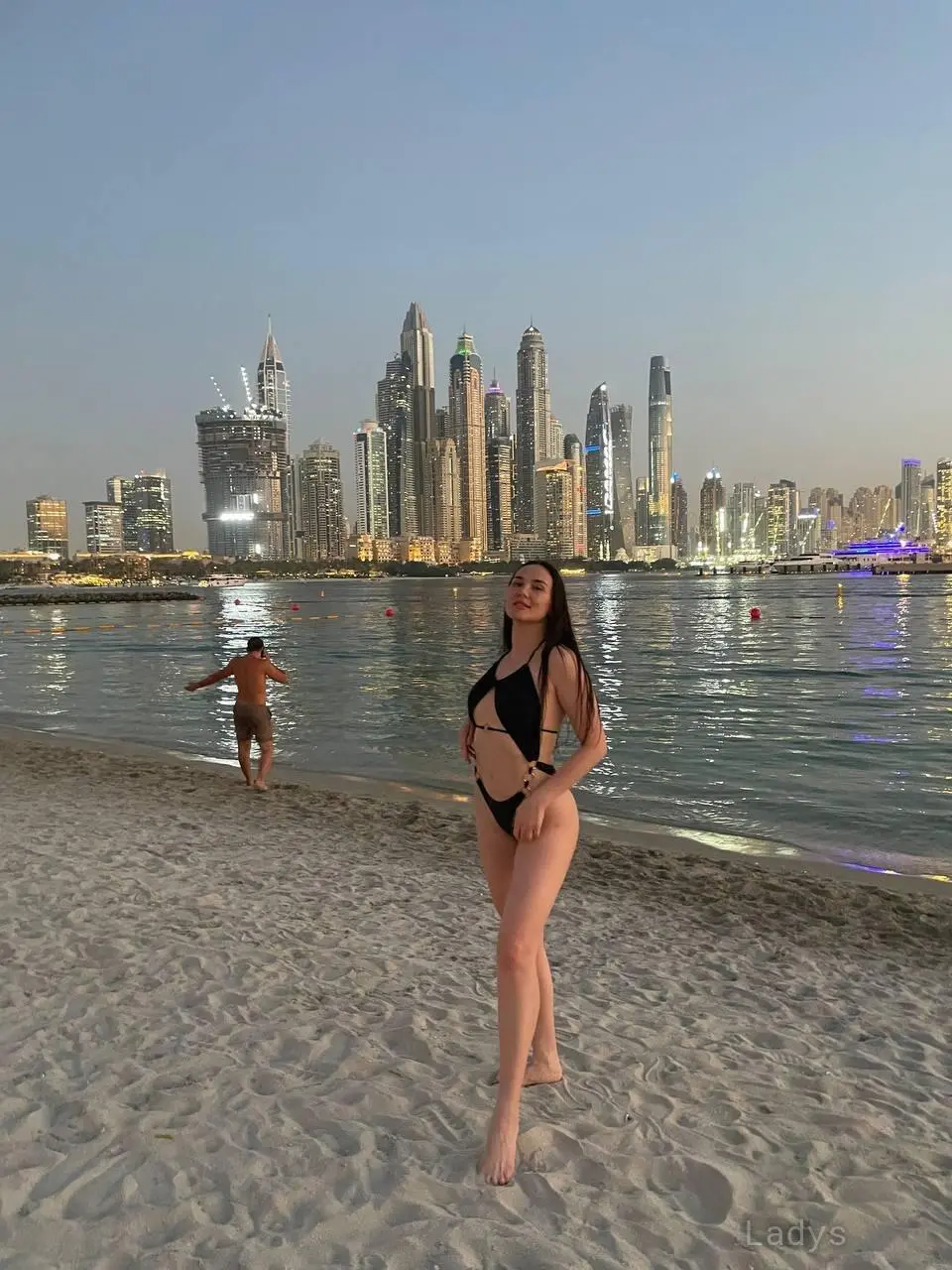 Sasha, 23 years latina escorts girl, height 177 sm, Weight  kg, listcrawler Hong Kong
