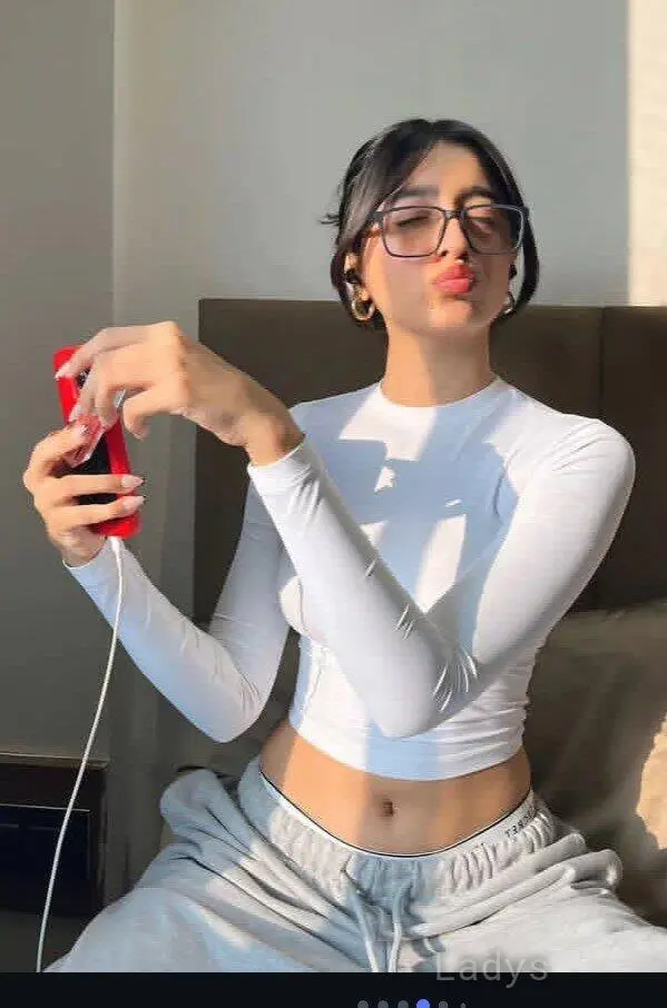 Mittal, 23 years latina escorts girl, height 154 sm, Weight kg, listcrawler Hyderabad