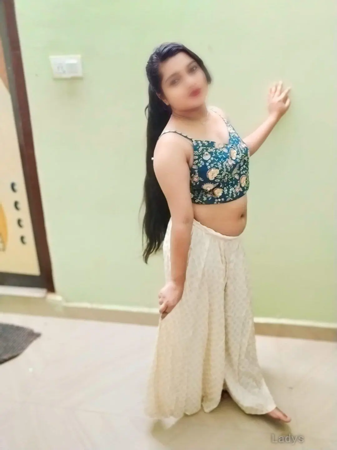 Ohanna, 21 years latina escorts girl, height 154 sm, Weight  kg, listcrawler Hyderabad
