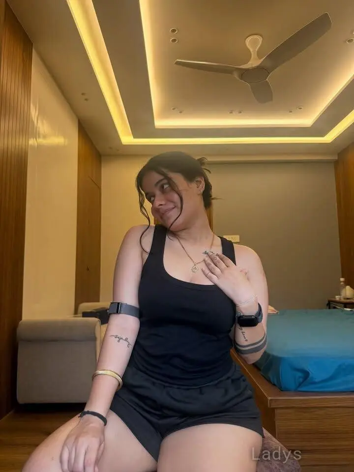 Sanjana, 22 years latina escorts girl, height 154 sm, Weight  kg, listcrawler Hyderabad