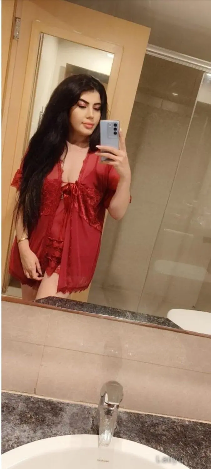 Nargis, 23 years latina escorts girl, height 154 sm, Weight  kg, listcrawler Jaipur
