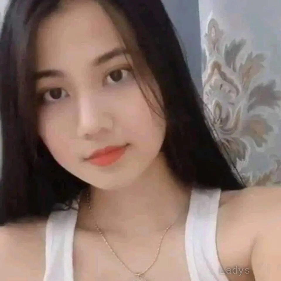 Linda, 24 years latina escorts girl, height 165 sm, Weight kg, listcrawler Jakarta