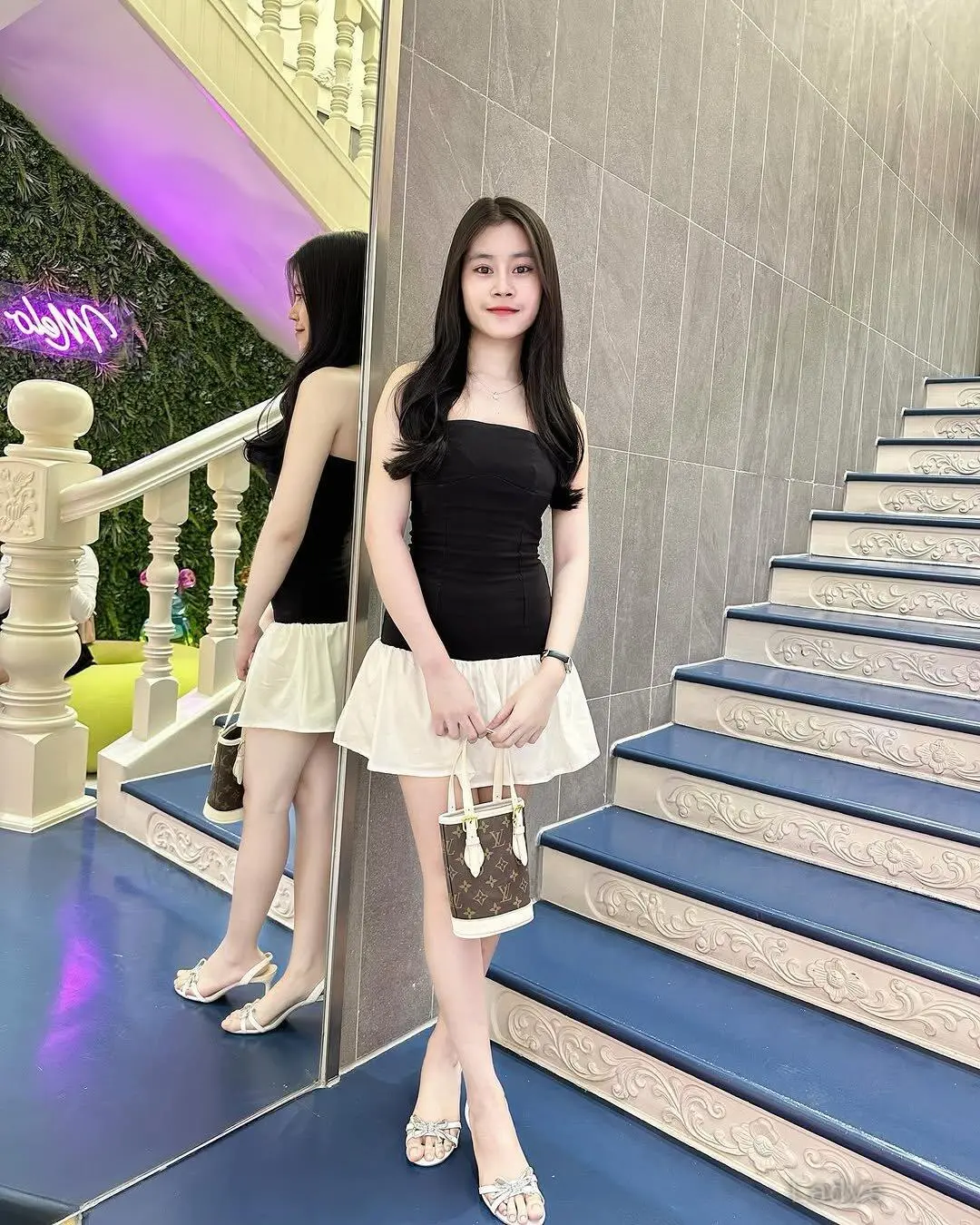 Raisa, 21 years latina escorts girl, height 167 sm, Weight  kg, listcrawler Jakarta