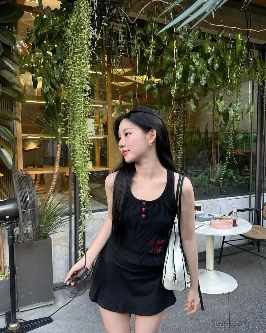 Vania, 50 years latina escorts girl, height 155 sm, Weight  kg, listcrawler Jakarta