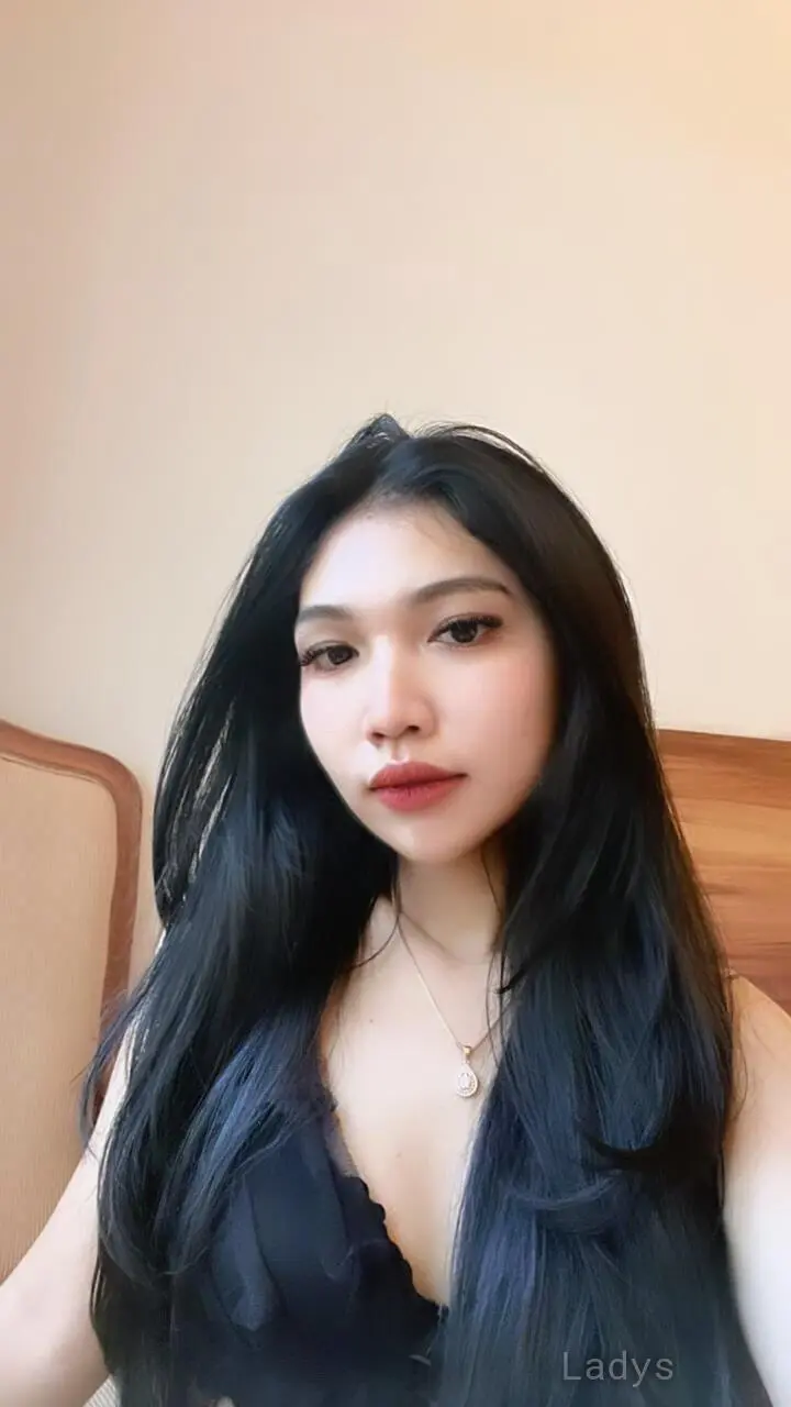 Veronika, 23 years latina escorts girl, height 160 sm, Weight  kg, listcrawler Jakarta
