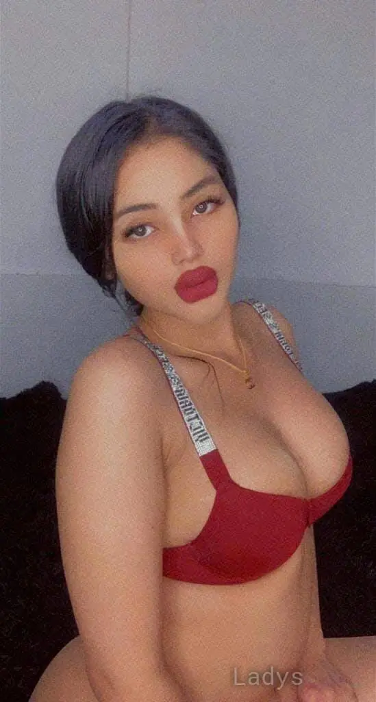 ANNIKA, 26 years latina escorts girl, height 168 sm, Weight  kg, listcrawler Jeddah