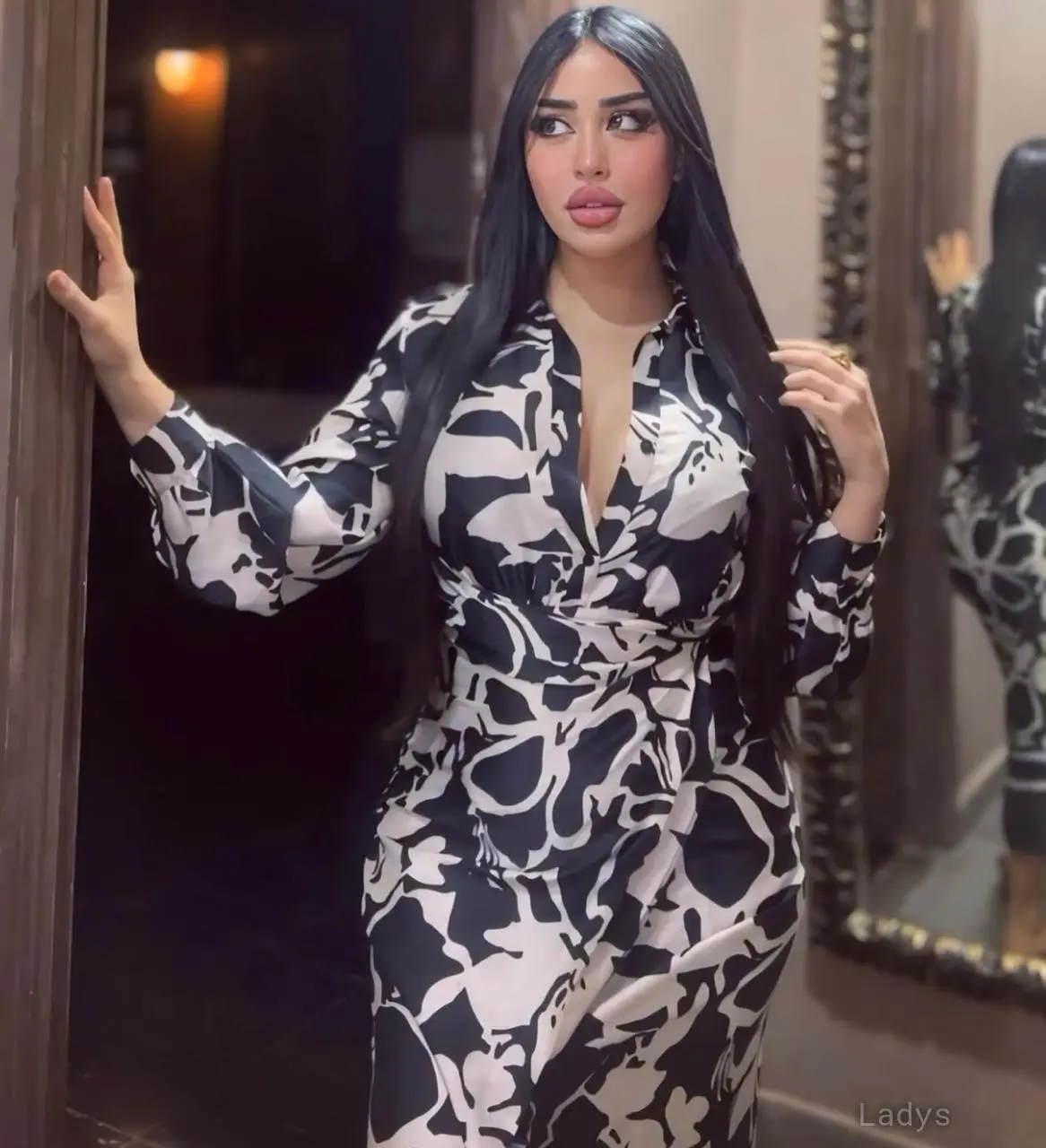 Avyaan, 26 years latina escorts girl, height 165 sm, Weight  kg, listcrawler Jeddah