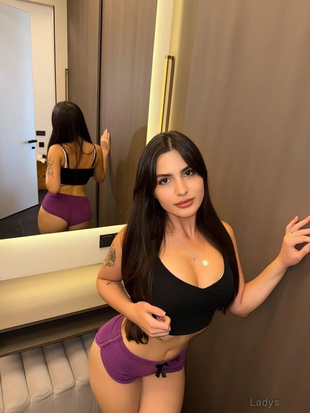 Rinael, 22 years latina escorts girl, height 167 sm, Weight  kg, listcrawler Jeddah