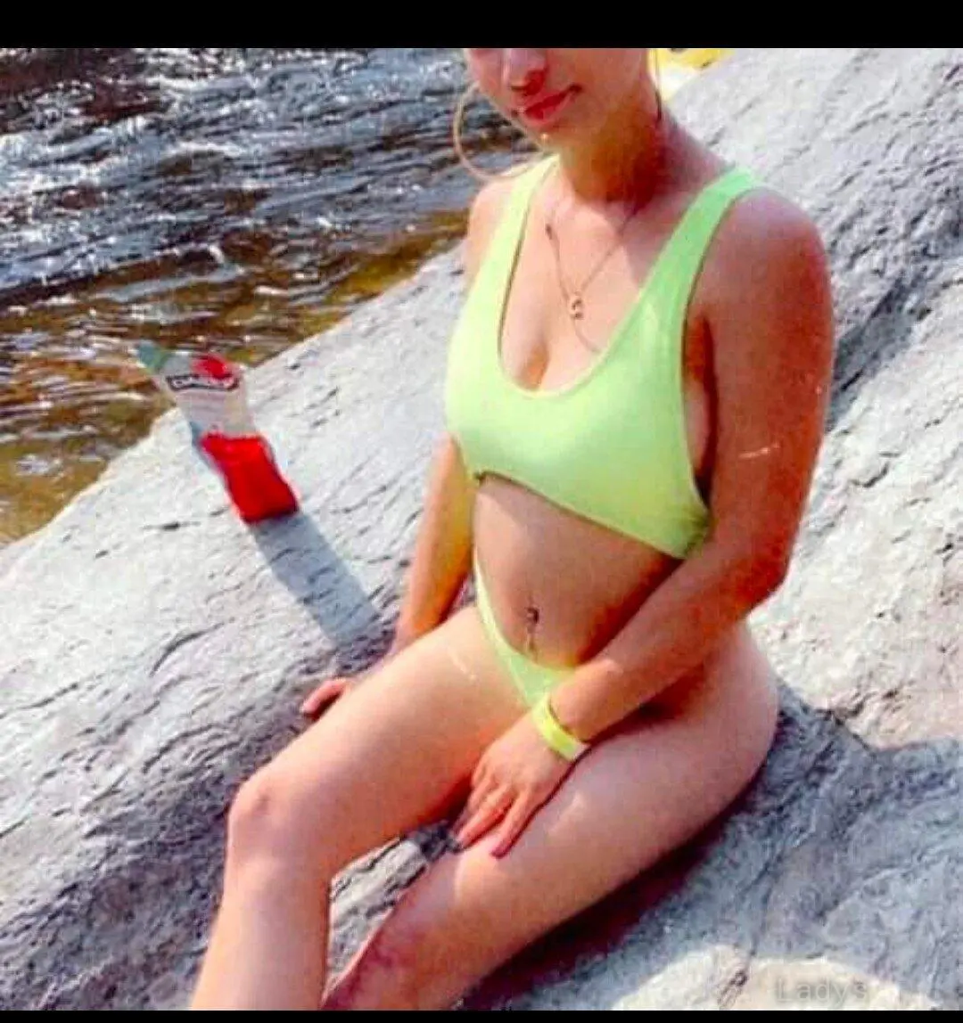 Katie, 24 years latina escorts girl, height 164 sm, Weight  kg, listcrawler Jubail