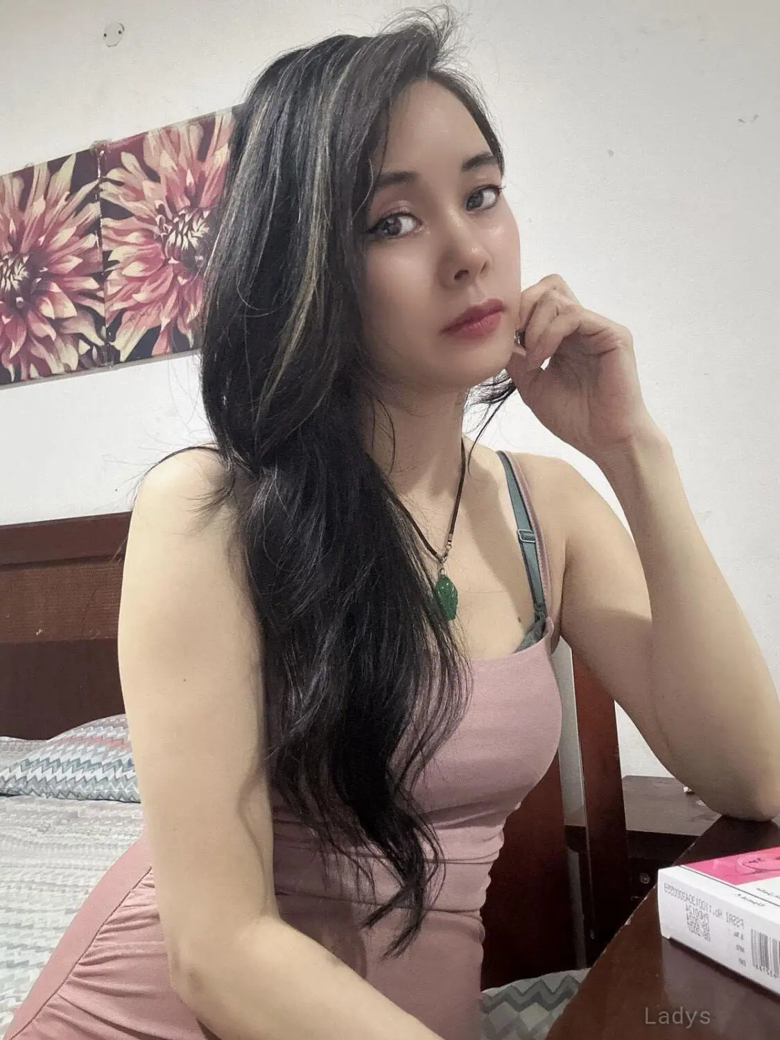 Minwo, 24 years latina escorts girl, height 158 sm, Weight kg, listcrawler Juffair