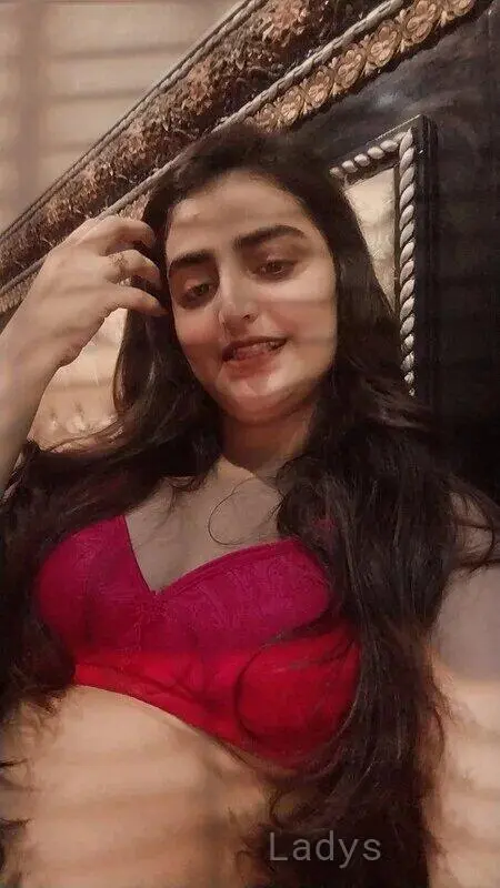 Haniya, 25 years latina escorts girl, height 168 sm, Weight  kg, listcrawler Karachi
