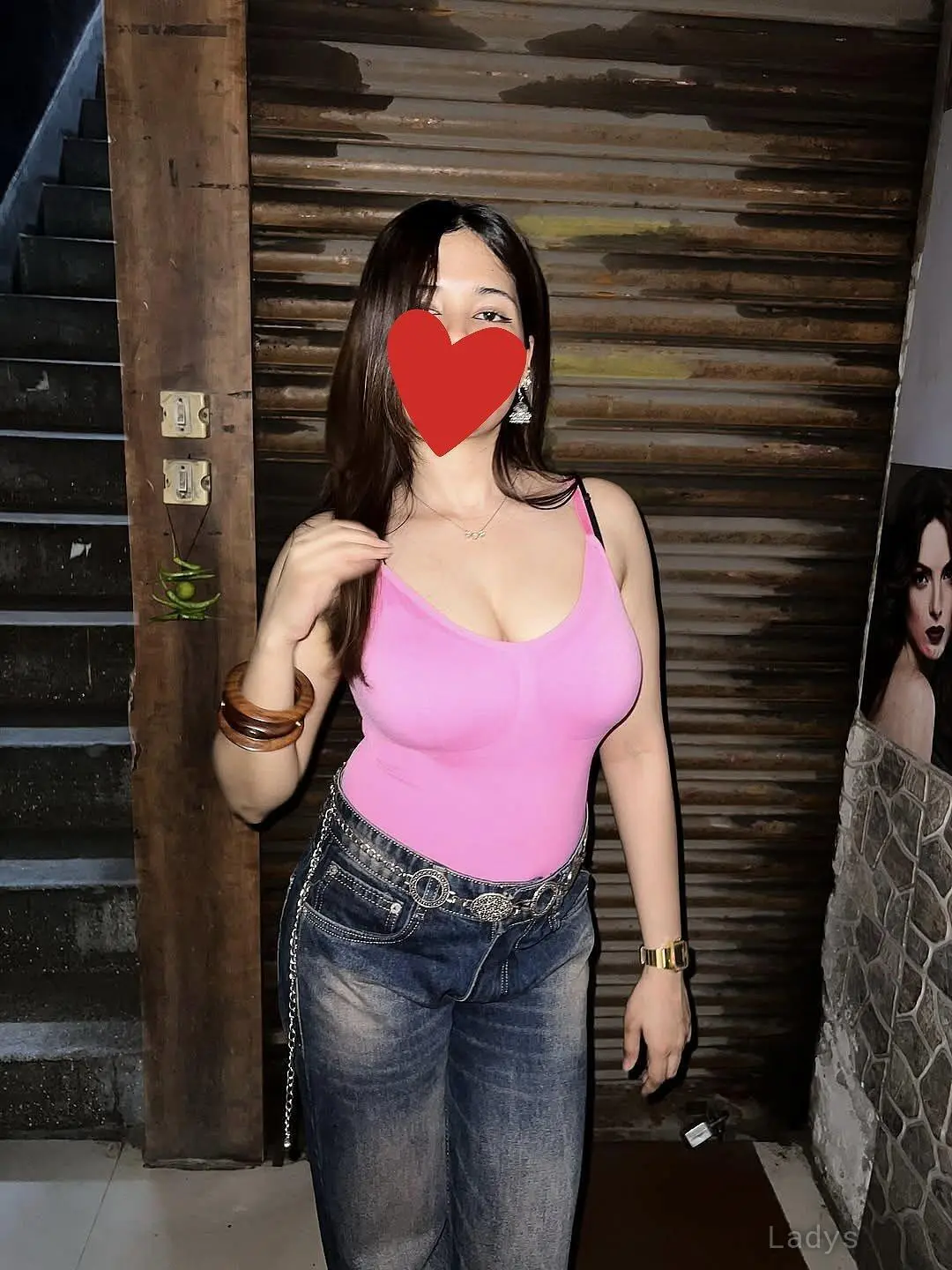 Eline, 22 years latina escorts girl, height 171 sm, Weight  kg, listcrawler Kathmandu