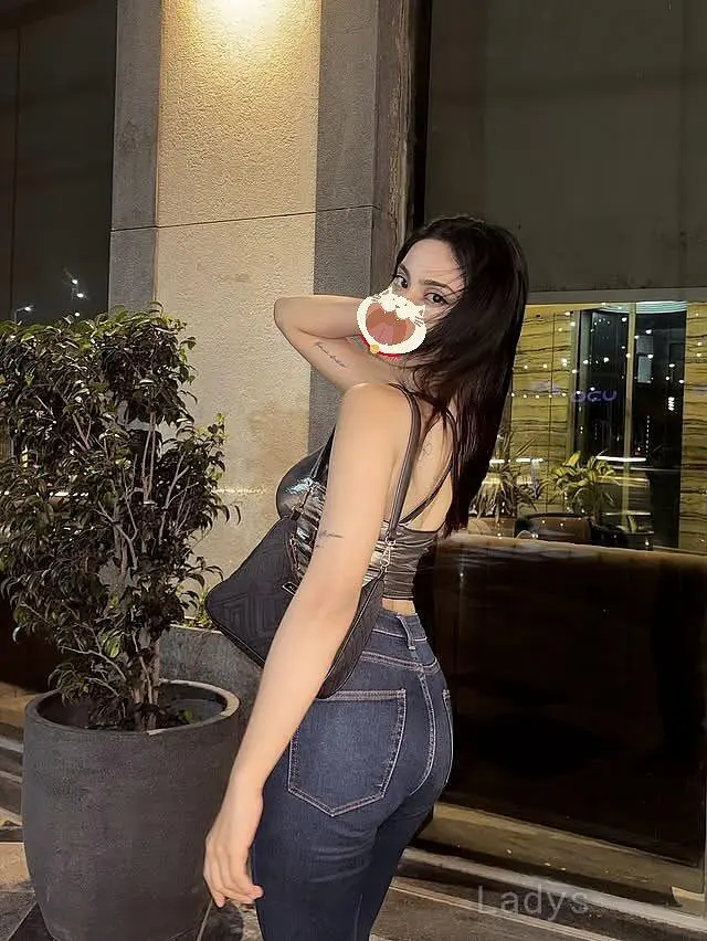 Kalsang, 22 years latina escorts girl, height 171 sm, Weight  kg, listcrawler Kathmandu