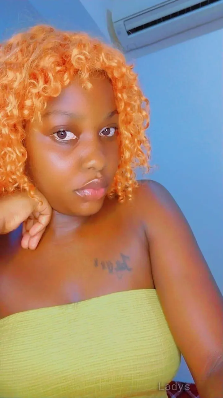 Sherry, 24 years latina escorts girl, height 154 sm, Weight  kg, listcrawler Kathmandu