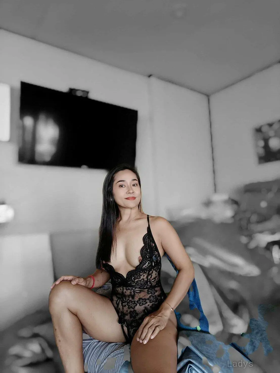 Mandy, years latina escorts girl, height sm, Weight kg, listcrawler Ko Tao