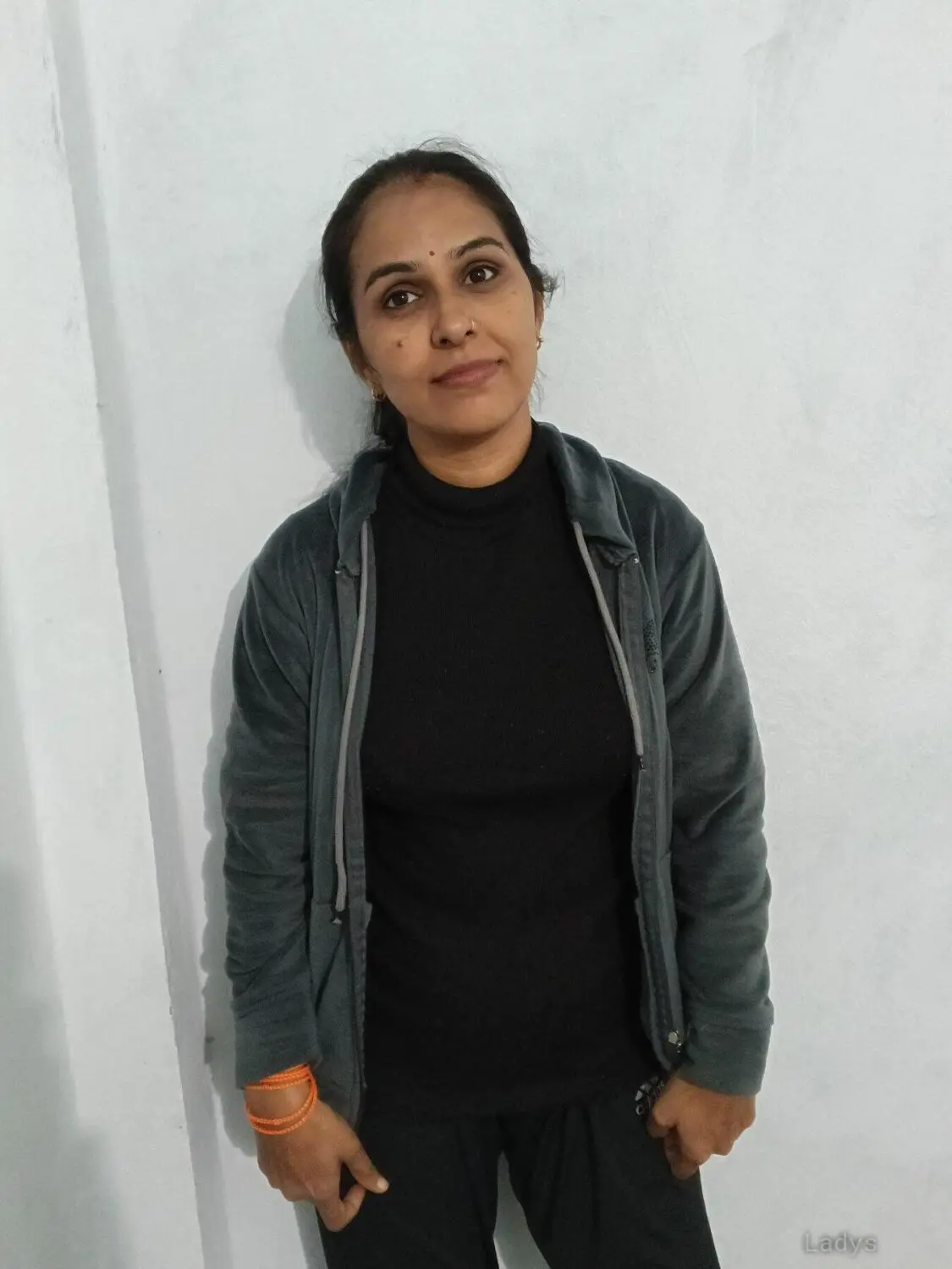 Garima, 24 years latina escorts girl, height 153 sm, Weight kg, listcrawler Kochi