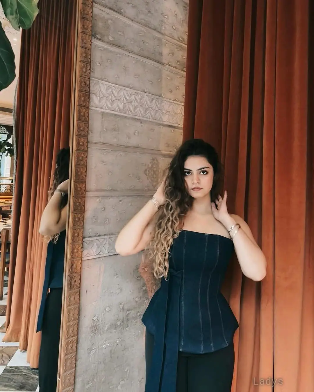 Kavya, 23 years latina escorts girl, height 154 sm, Weight kg, listcrawler Kochi